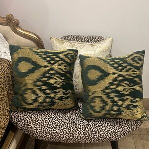 Decorative Throw Pillow - Green, Silver and Gold Pattern
